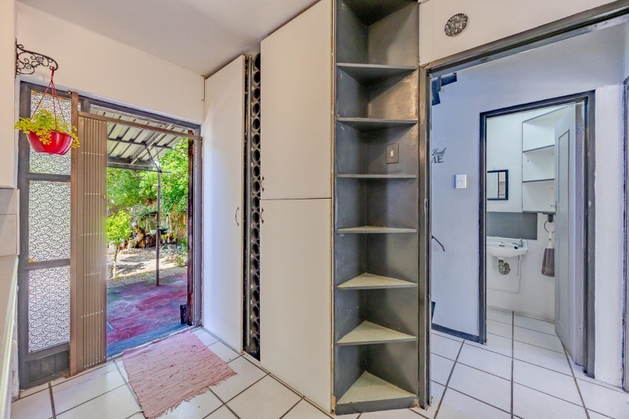 4 Bedroom Property for Sale in Kirstenhof Western Cape